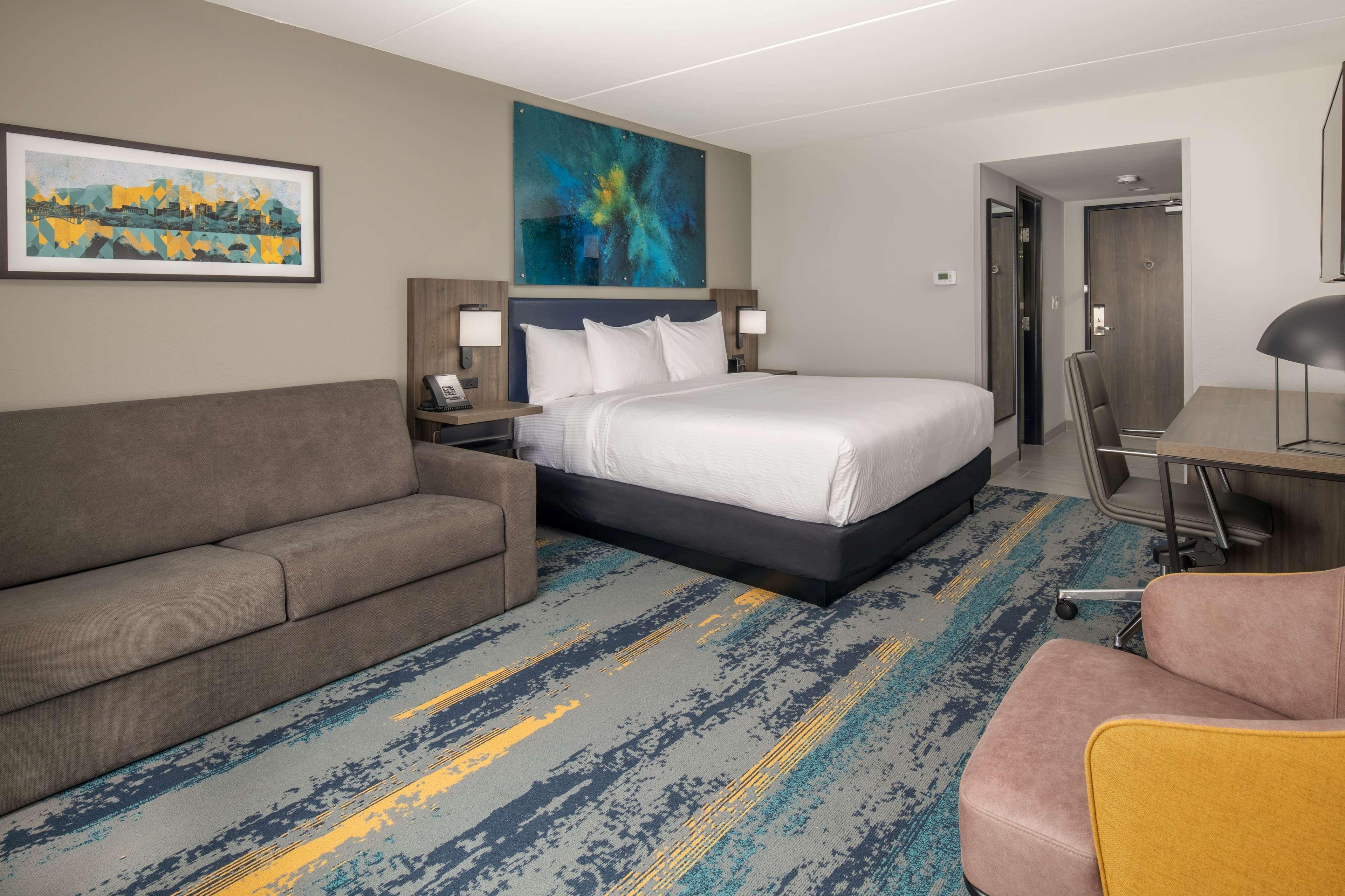 La Quinta Inn & Suites By Wyndham Spokane Downtown Екстер'єр фото