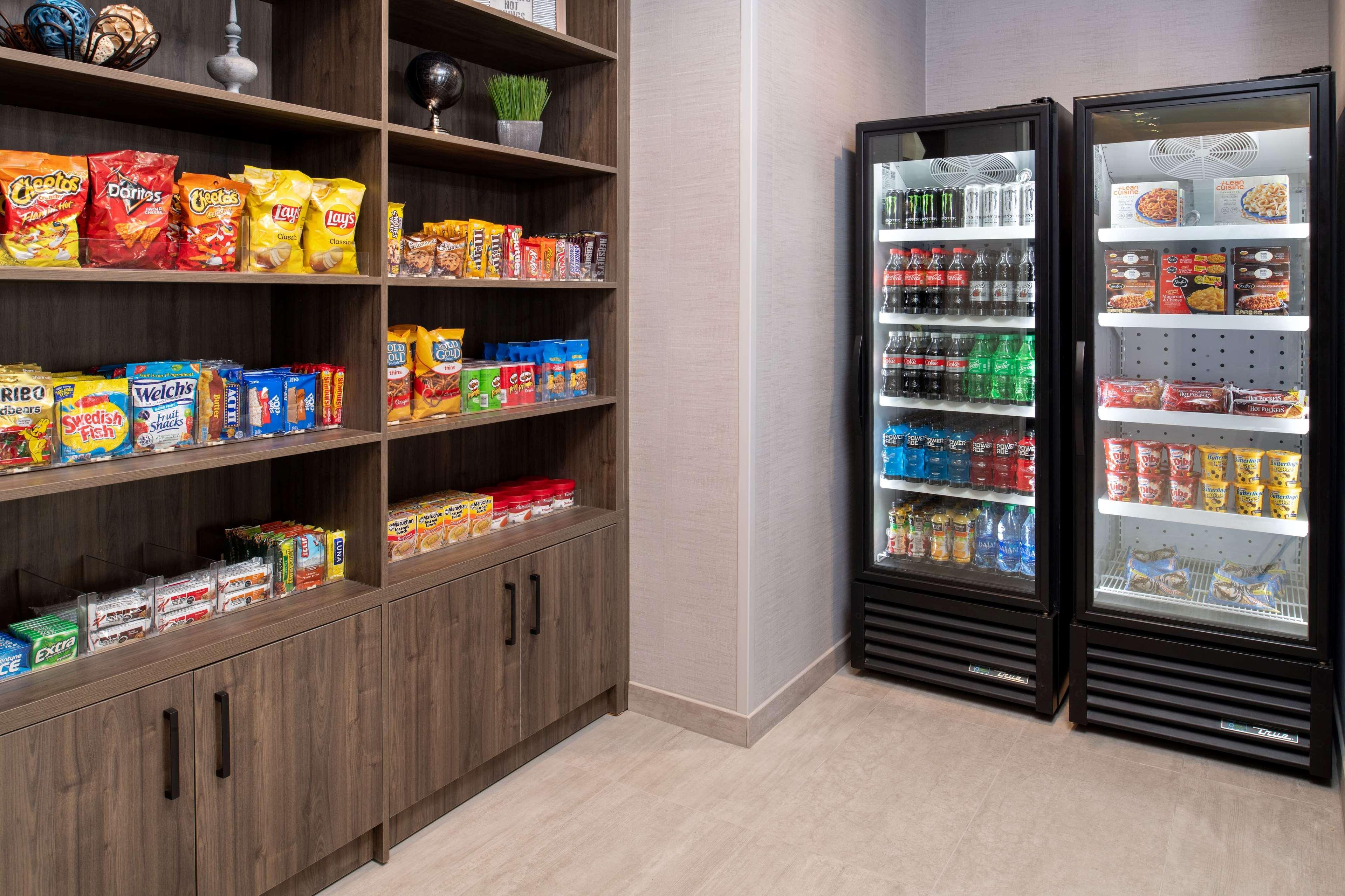 La Quinta Inn & Suites By Wyndham Spokane Downtown Екстер'єр фото