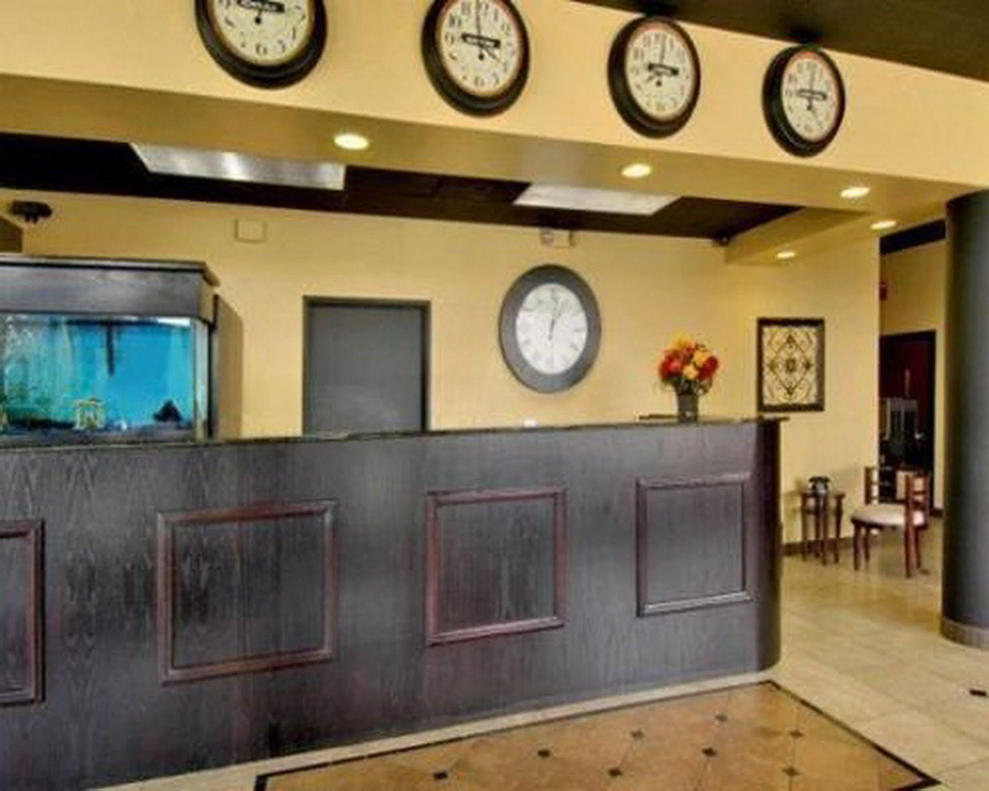 La Quinta Inn & Suites By Wyndham Spokane Downtown Екстер'єр фото